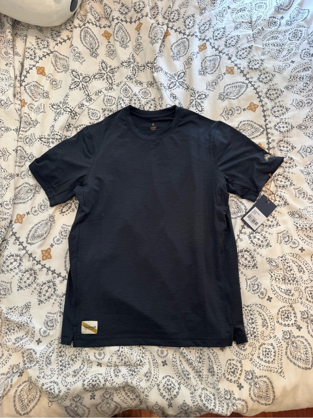 Tracksmith Sessions Tee - Mens Small , Black Color